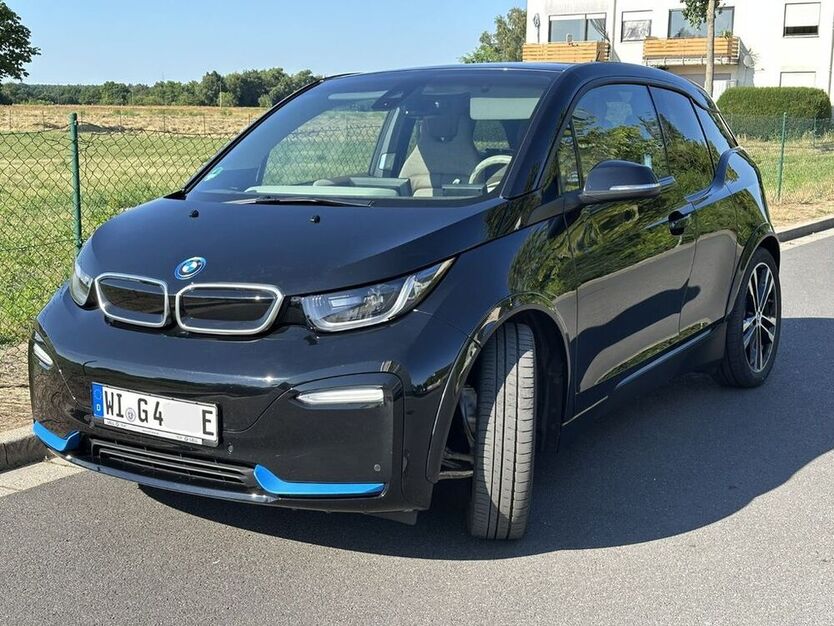 i3