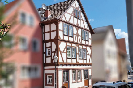 Attraktives 2-Familienhaus in Steinau an der Straße 5 zimmer