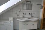 Dachgeschoßwohnung Dießen am Ammersee - 3 Zimmer, 85 m&sup2;, 1.300&euro; | Angebot:26420368