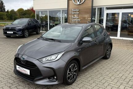 Toyota Yaris 40.800 km 18.450 &euro; Halberstadt 38820