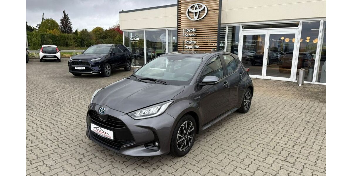 Toyota Yaris 40.800 km 18.450 &euro; Halberstadt 38820