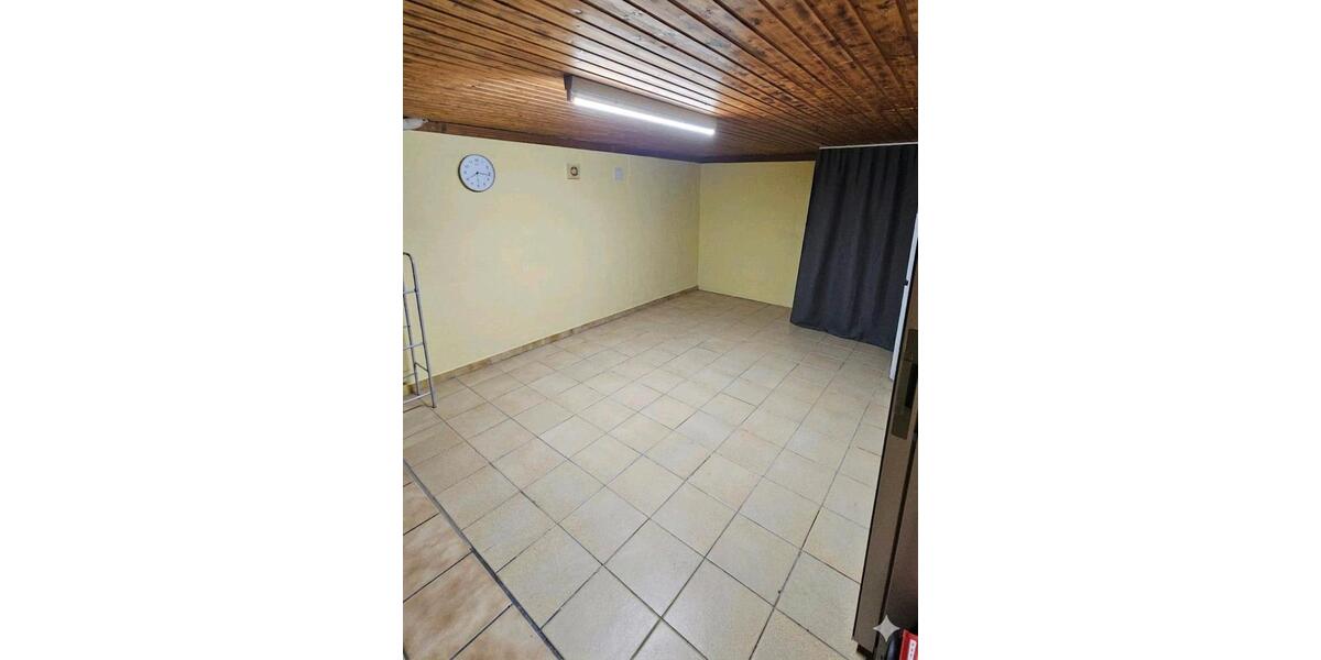 Einfamilienhaus Groß-Zimmern Zimmern - 6 Zimmer, 160 m&sup2;, 1.950&euro; | Angebot:25893526