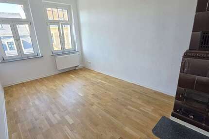 Wohnung Leipzig Stötteritz - 2 Zimmer, 64 m&sup2;, 675&euro; | Angebot:25627871