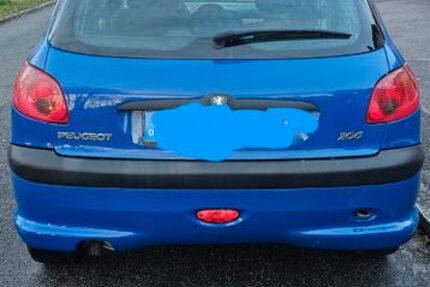 Peugeot 206 175.000 km 700 &euro; Augsburg 86179