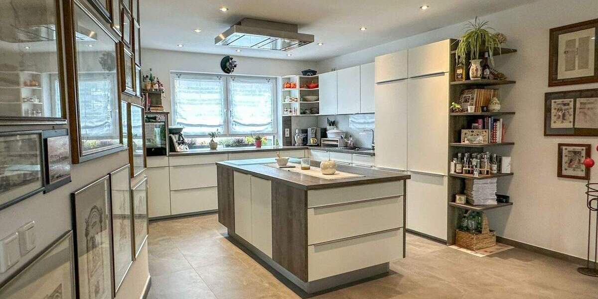 Einfamilienhaus Heddesheim - 7 Zimmer, 262 m&sup2;, 1.250.000&euro; | Angebot:25738416