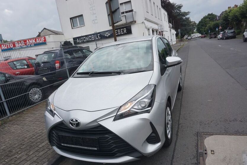 Yaris