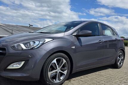 Hyundai i30 199.899 km 7.300 &euro; Rosdorf 37124