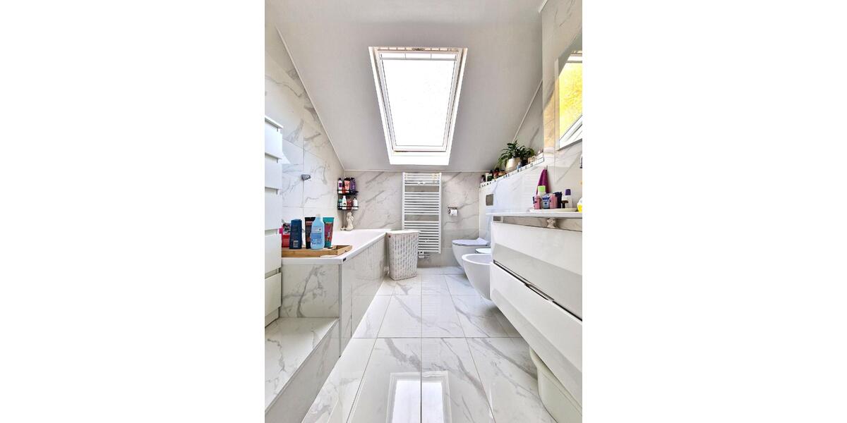 Solides Reihenhaus mit Garten und Garage - Reihenmittelhaus Ludwigshafen | Angebot:25647268