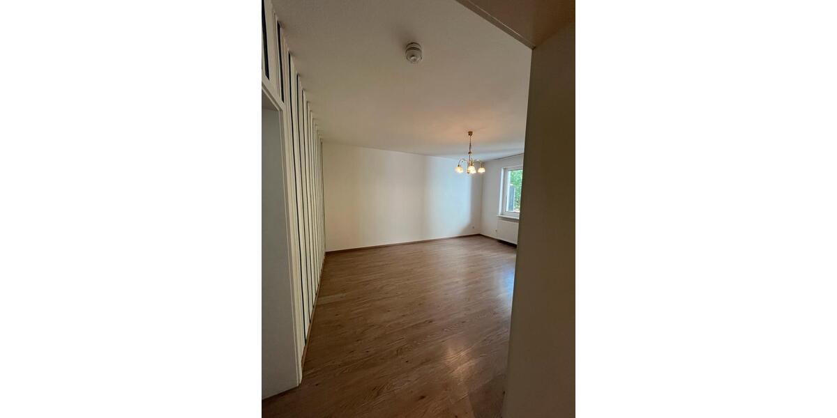 Etagenwohnung Bad Homburg vor der Höhe Gonzenheim - 3 Zimmer, 69 m&sup2;, 315.000&euro; | Angebot:26818564