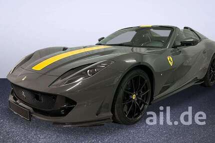 Ferrari 812 2.480 km 530.000 &euro; Grünwalder Forst 82031
