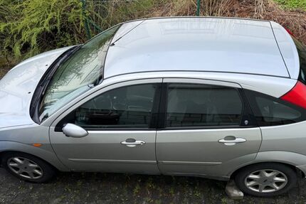 Ford Focus 236.870 km 2.000 &euro; Dornburg 65599