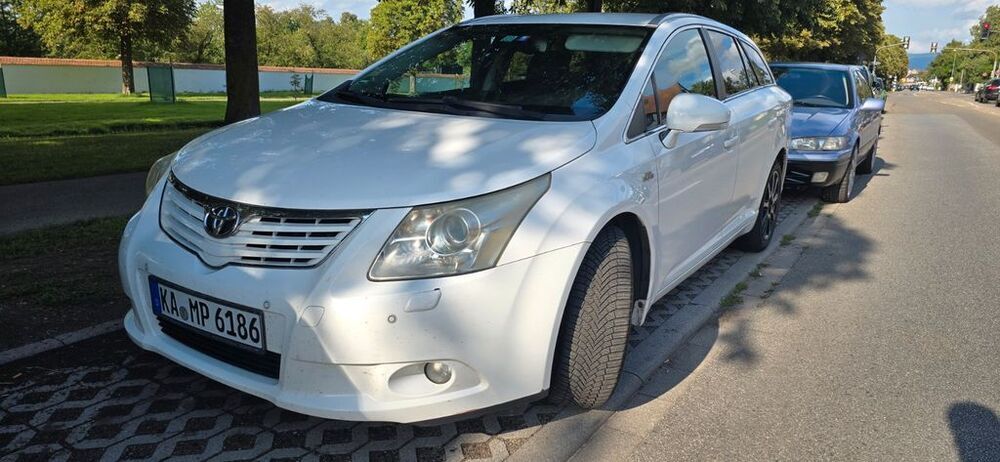 Avensis