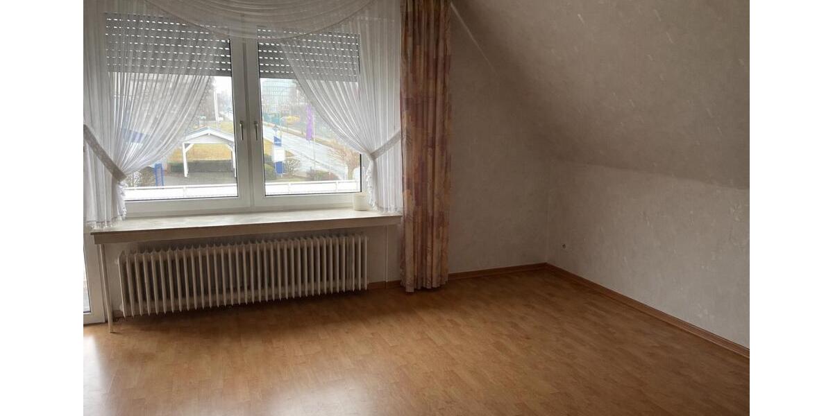 Einfamilienhaus Halle - 5 Zimmer, 140 m&sup2;, 1.450&euro; | Angebot:26075427