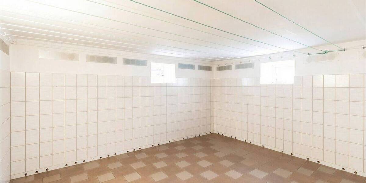 Etagenwohnung Dresden Naußlitz - 2 Zimmer, 63 m&sup2;, 179.000&euro; | Angebot:26851752