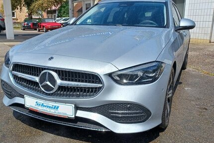 Mercedes C 180 T Avantgrde*AHK*R.-Kamera*el. Heckklappe*