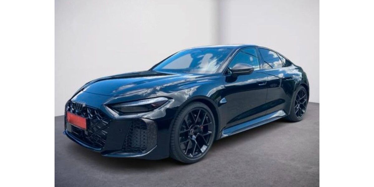 Audi RS5 4.900 km 134.900 &euro; München 81369