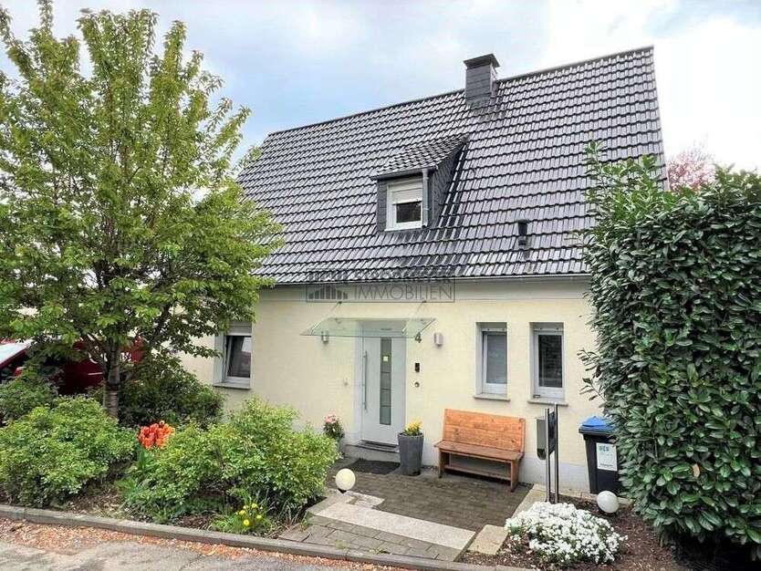 Haus zum Kaufen in Hagen 495.000 € 184 m²