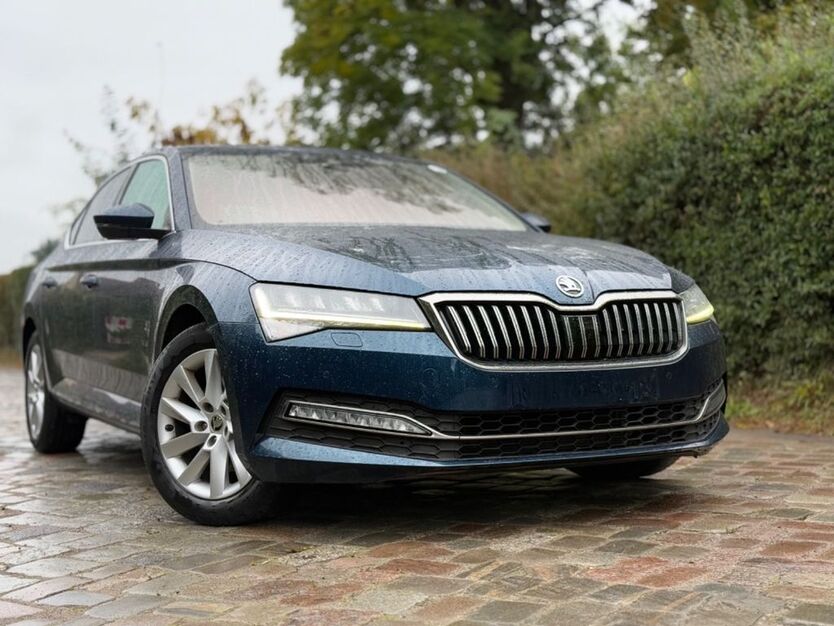 Skoda Superb 116.221 km 16.499 € Berlin 12099