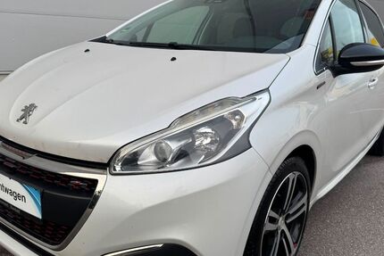 Peugeot 208 95.000 km 8.900 &euro; Rastatt 76437