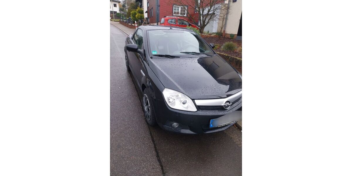 Opel Tigra 145.000 km 2.100 &euro; Püttlingen 66346