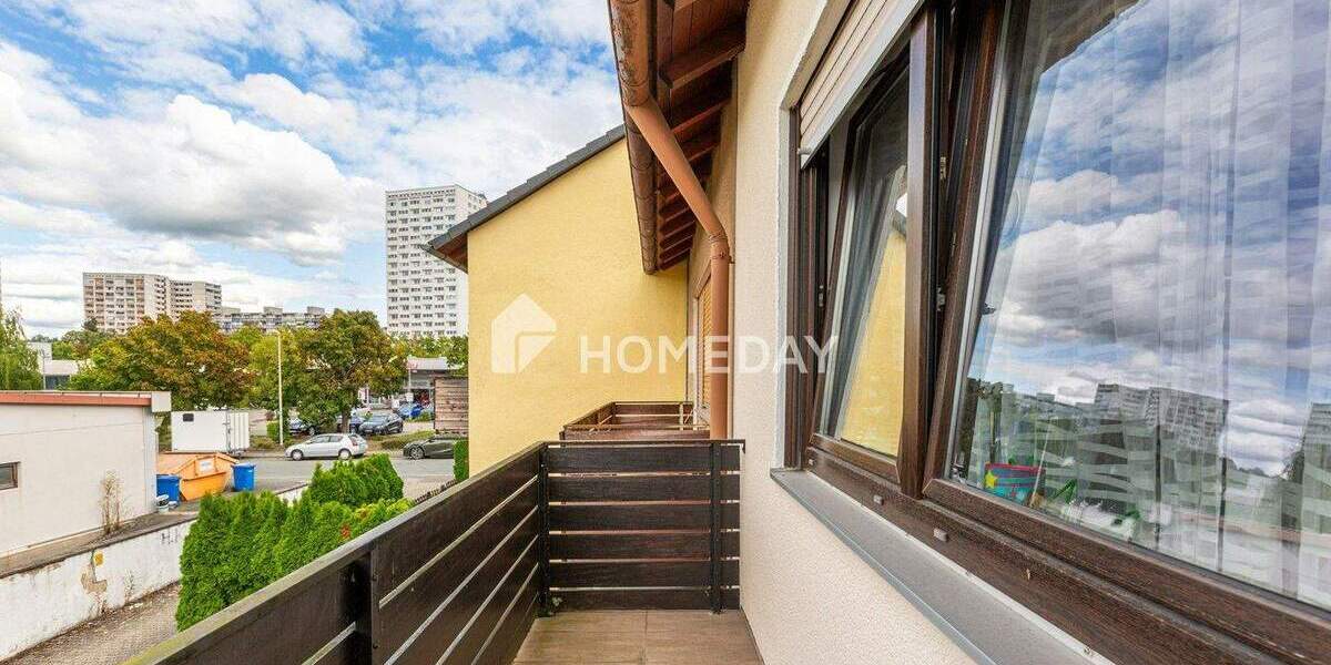 Reihenmittelhaus Erlangen Bruck - 7 Zimmer, 138 m&sup2;, 645.000&euro; | Angebot:25265172