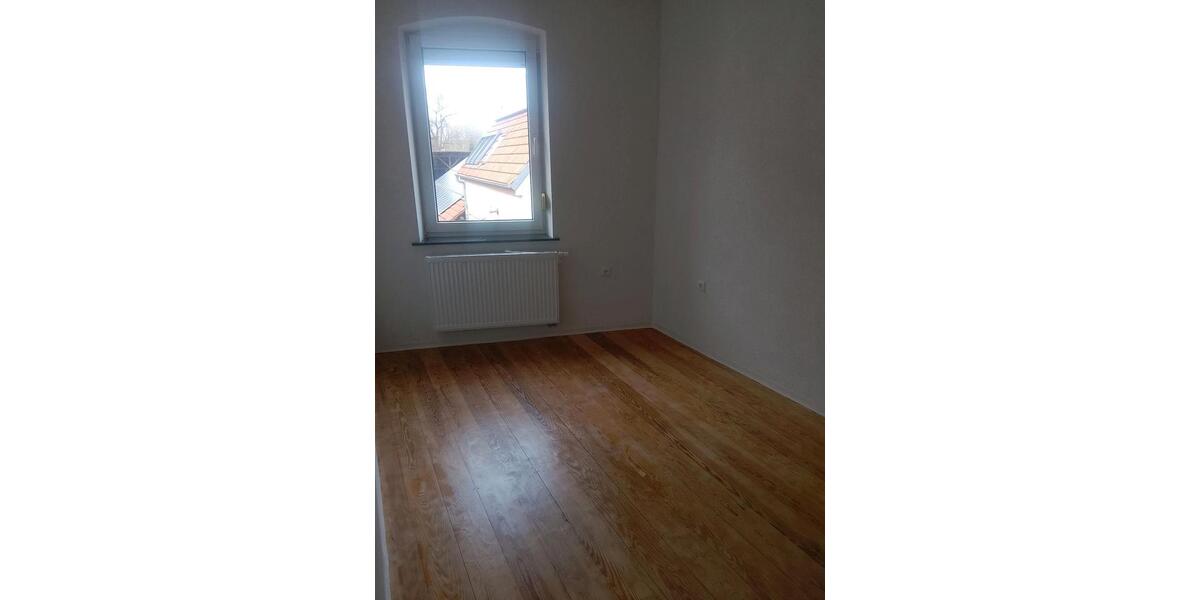 Bauernhaus, Landhaus Klingenmünster - 6 Zimmer, 200 m&sup2;, 1.500&euro; | Angebot:26238176