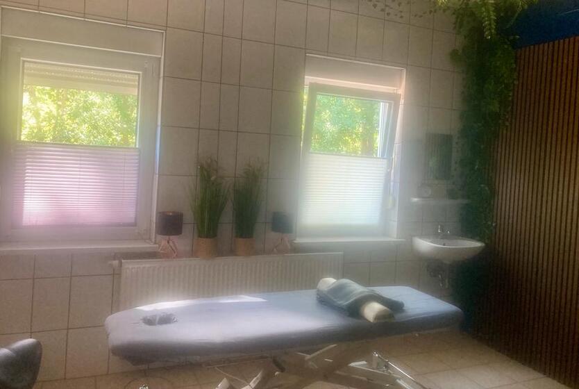 Raum zu vermieten , Massage, Physiotherapie, Praxistaum