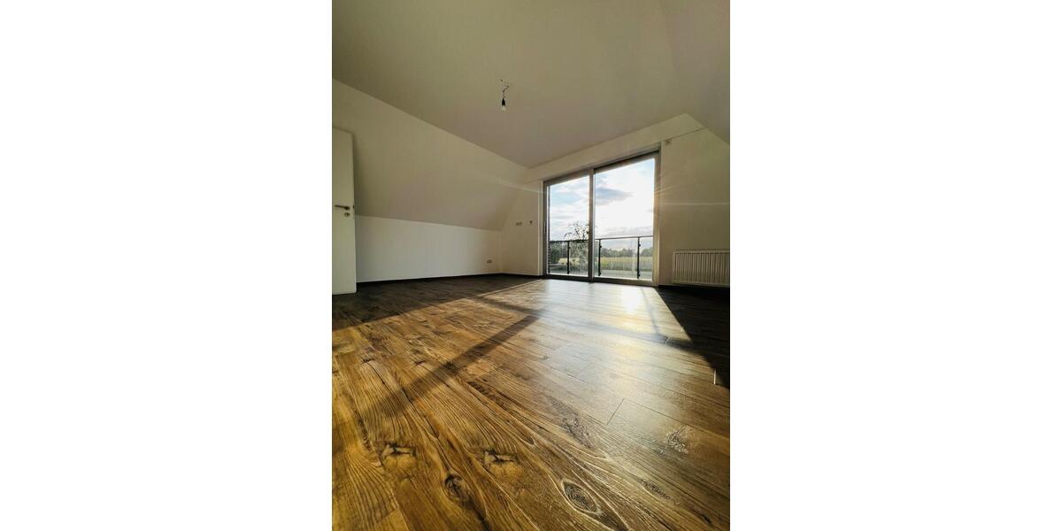 Einfamilienhaus Warendorf - 7 Zimmer, 198 m&sup2;, 2.400&euro; | Angebot:24786242