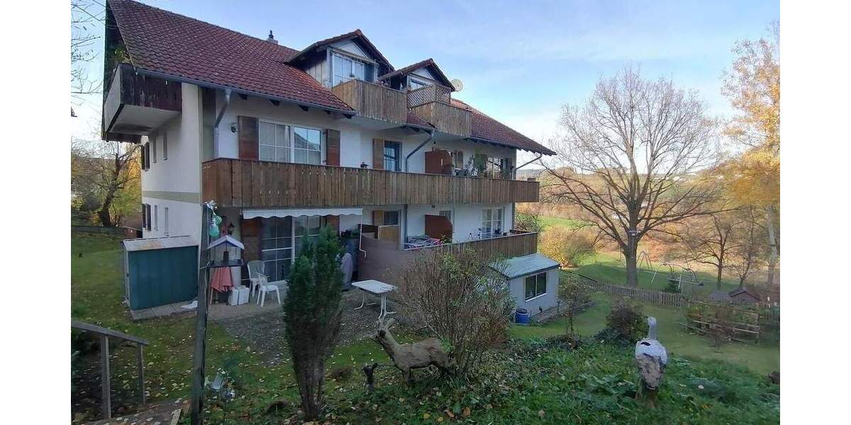 Attraktives Mietshaus in Viechtach! 2 zimmer
