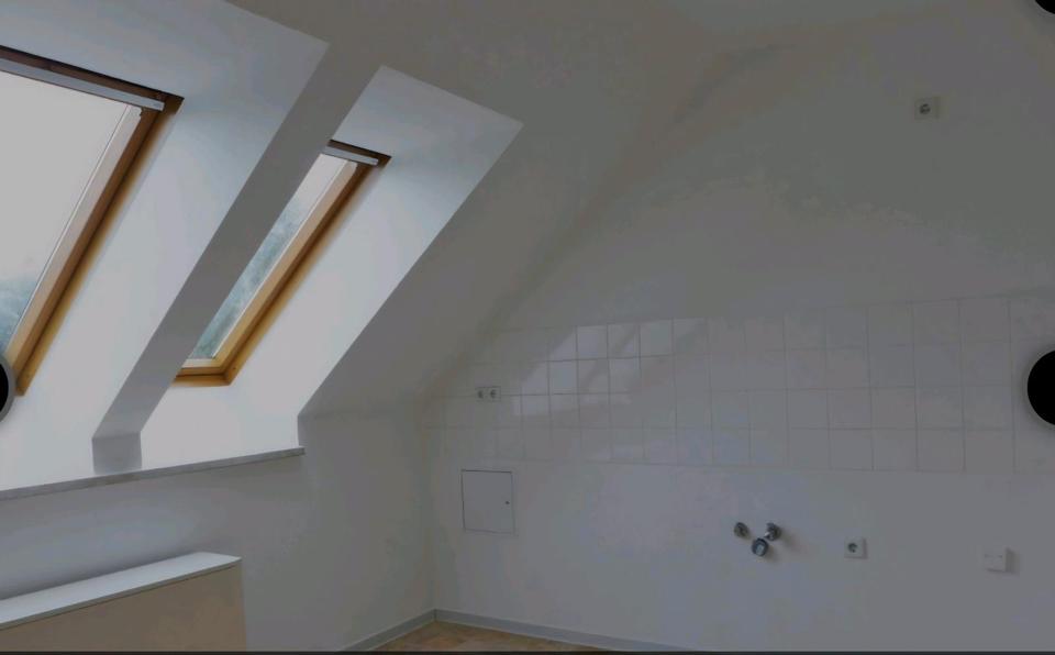 Dachgeschoßwohnung Burgstädt - 3 Zimmer, 69 m&sup2;, 555&euro; | Angebot:25205444