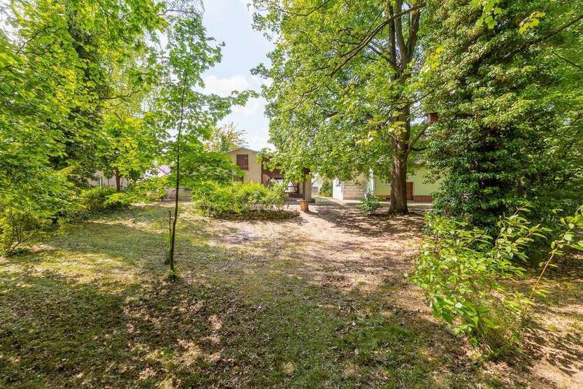 Grundstück zu verkaufen in Rehfelde 199.500 € 924 m²