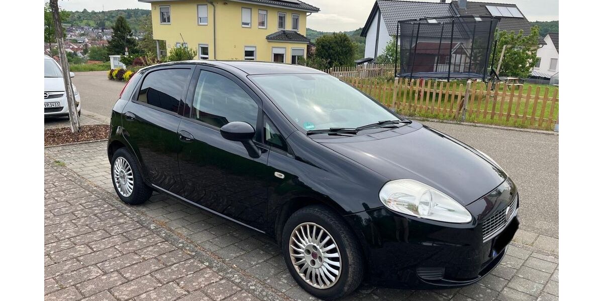 Fiat Punto 150.000 km 2.500 &euro; Remchingen 75196