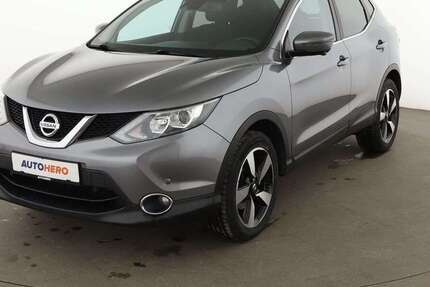 Nissan Qashqai 76.324 km 13.250 &euro; Stuttgart 70195