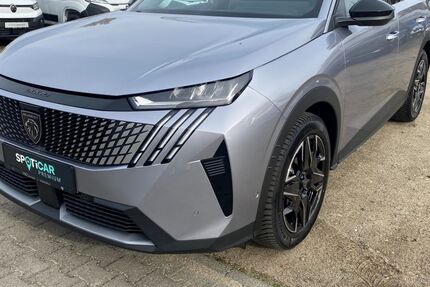 Peugeot 3008 27.200 km 27.940 € Hanau 63452