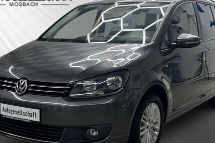 VW Touran 210.000 km 10.900 € Mosbach 74821