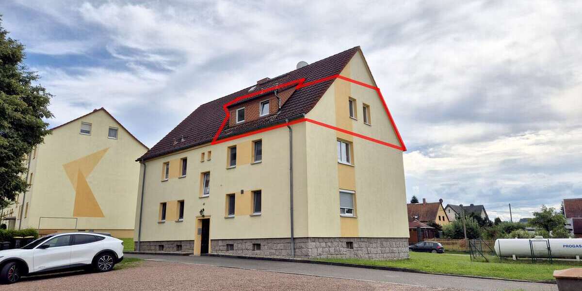 Etagenwohnung Hartenstein - 3 Zimmer, 45 m&sup2;, 16.000&euro; | Angebot:23834422