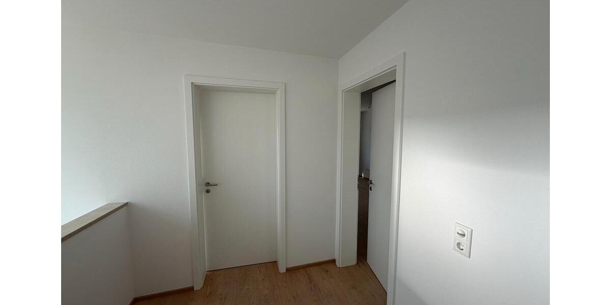 Doppelhaushälfte Ingolstadt Nordost - 4 Zimmer, 148 m&sup2;, 799.000&euro; | Angebot:27072664