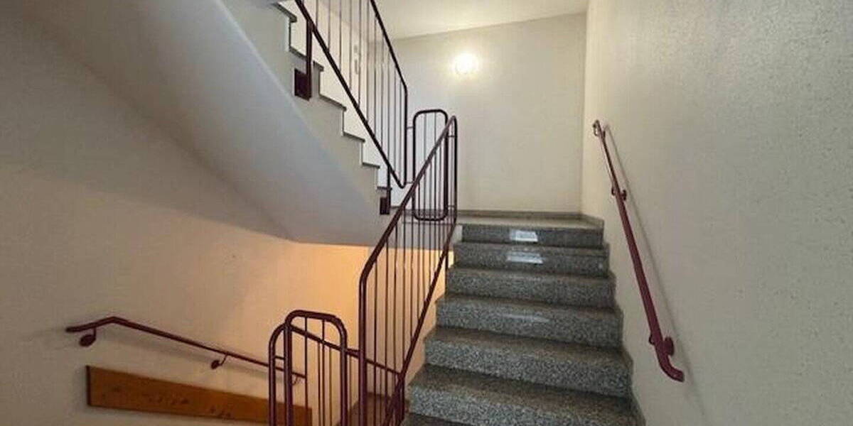 Etagenwohnung Riesa Pausitzer Delle - 4 Zimmer, 94 m&sup2;, 108.000&euro; | Angebot:26065097