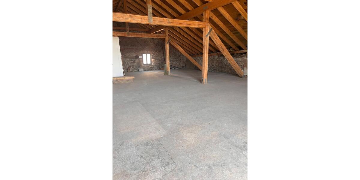 Einfamilienhaus Eschlkam - 8 Zimmer, 240 m&sup2;, 300.000&euro; | Angebot:26929445