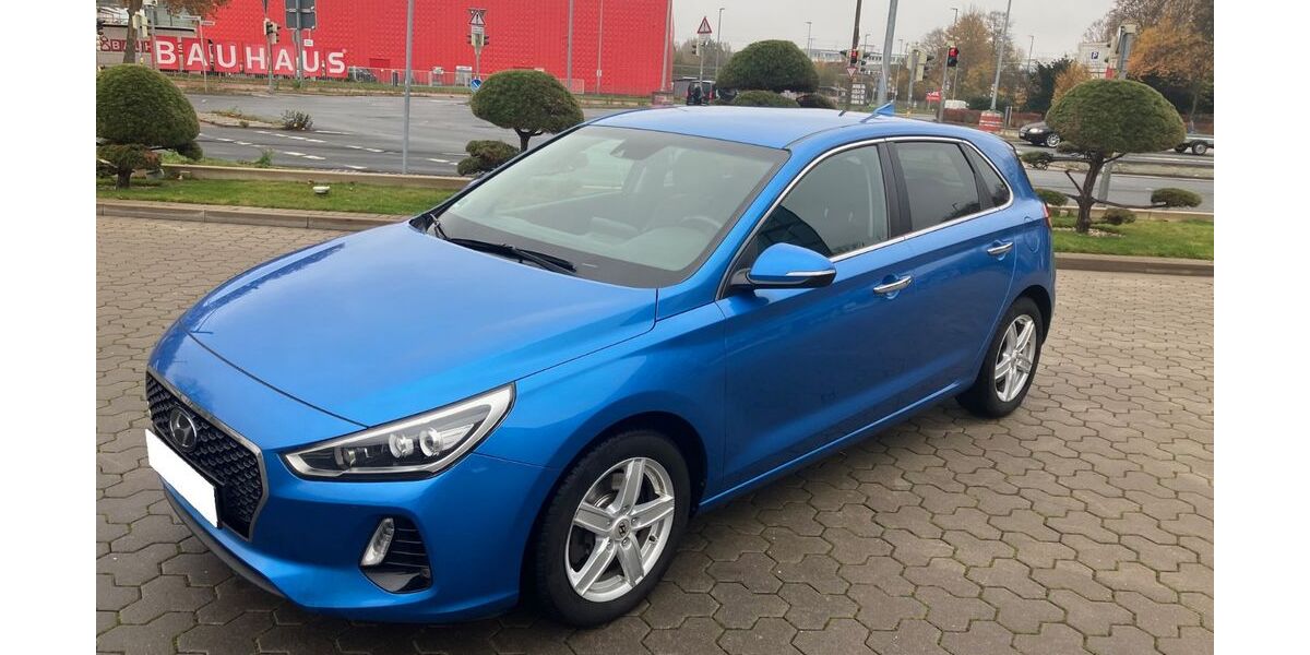 Hyundai i30 185.000 km 9.650 &euro; Schwanewede 28790