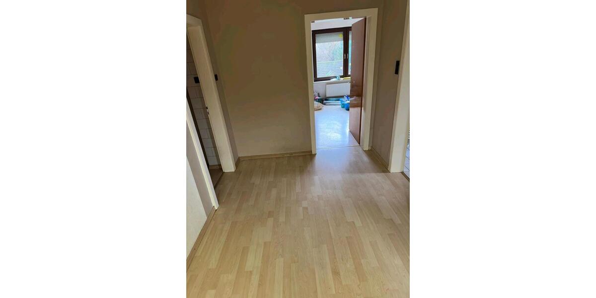 Einfamilienhaus Bodenwerder - 4 Zimmer, 120 m&sup2;, 850&euro; | Angebot:26401980