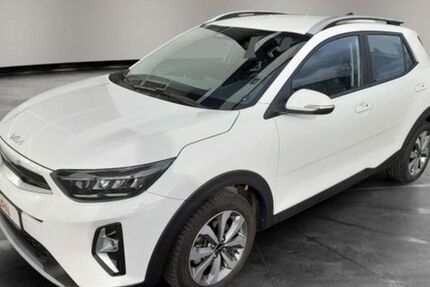 Kia Stonic 9.500 km 18.990 &euro; Landshut 84030
