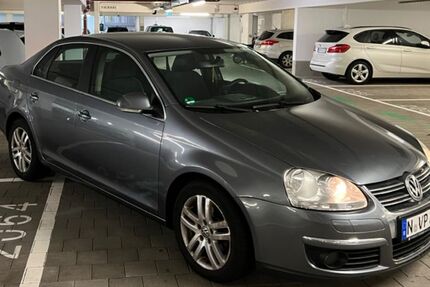 VW Jetta 341.907 km 2.400 &euro; Nürnberg 90409