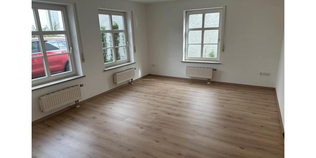 Büro Büroräume Praxis Praxisräume in Ichenhausen zimmer