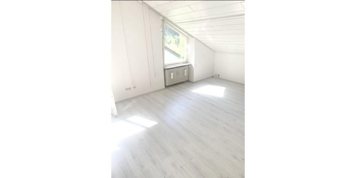Dachgeschoßwohnung Bad Liebenzell - 1.5 Zimmer, 54 m&sup2;, 115.000&euro; | Angebot:26942472