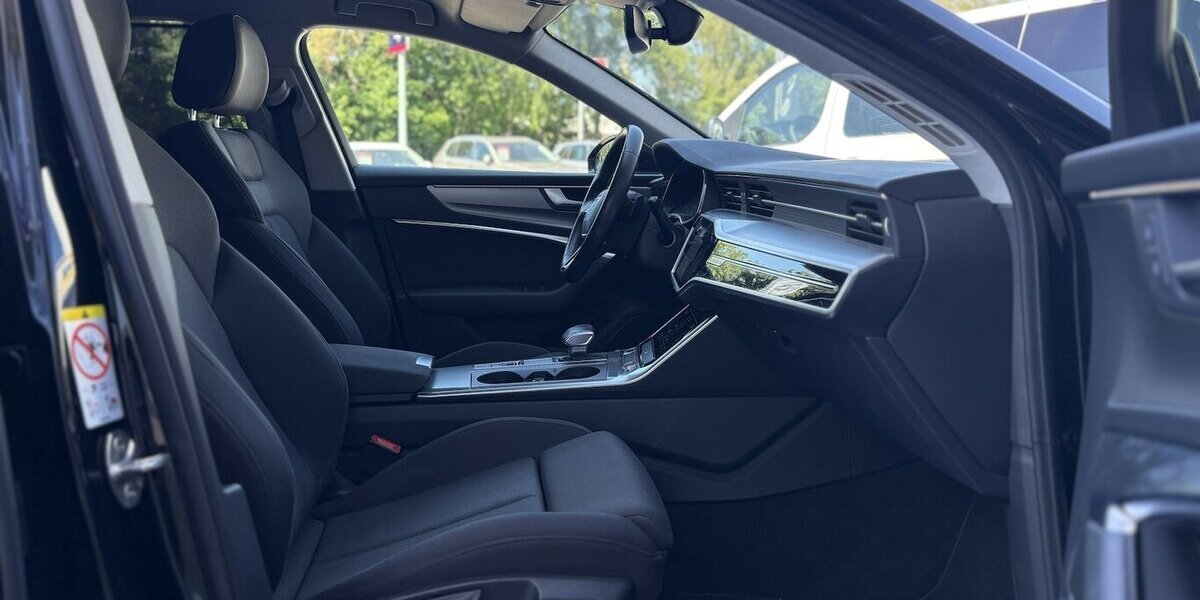 Audi A6 40 TDI quattro sport 360°/STANDHZ/NAVI/AHK 95.919 km 28.900 &euro; Villingen-Schwenningen 78054
