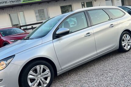 Peugeot 308 174.000 km 7.980 &euro; Dresden 01067
