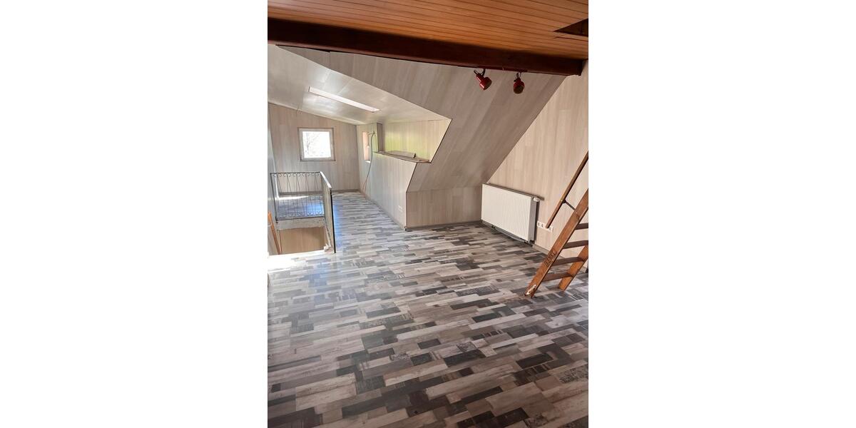 Einfamilienhaus Alzey - 7 Zimmer, 130 m&sup2;, 400.000&euro; | Angebot:26383511