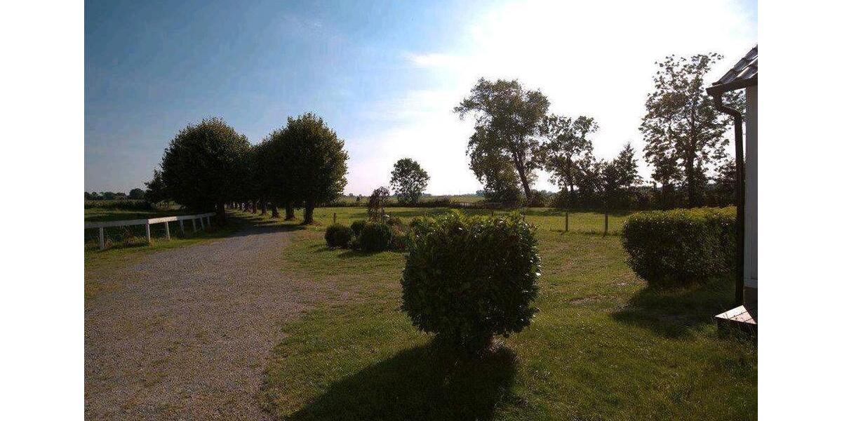 Einfamilienhaus Neuhaus (Oste) - 8 Zimmer, 310 m&sup2;, 395.000&euro; | Angebot:27028550