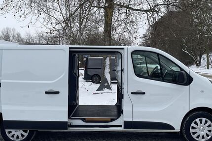 Renault Trafic 215.000 km 13.923 &euro; Berlin 12681